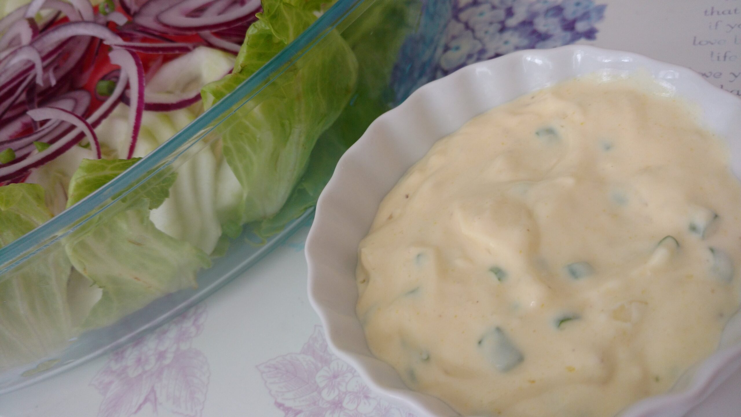 Molho de Salada com Iogurte e Mostarda