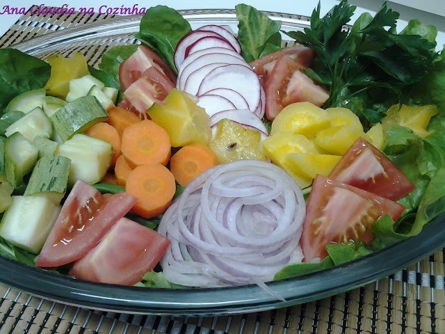 Salada de Legumes e Verduras